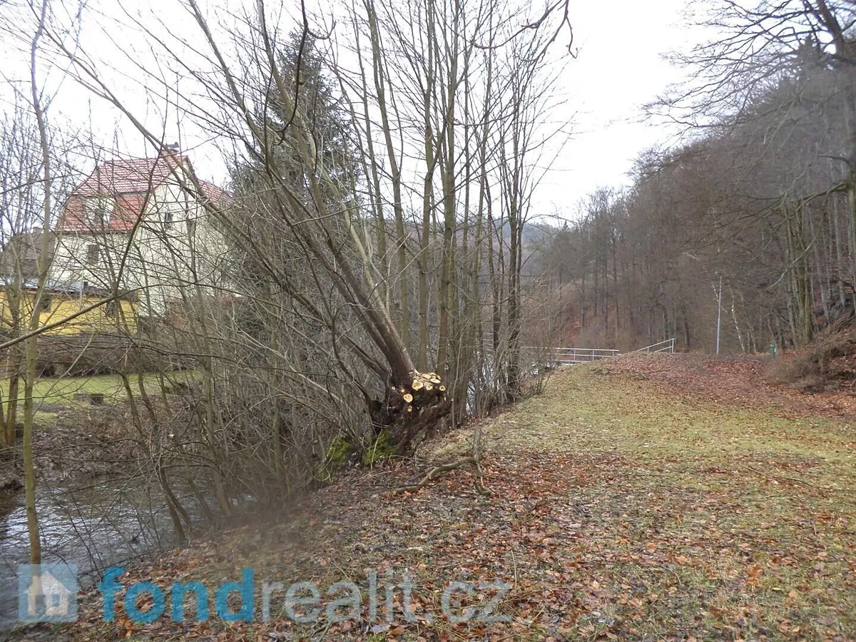 Prodej pozemku 214 m²
